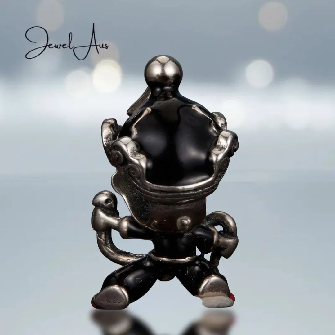 Beat on Drum warrior charm jewelaus