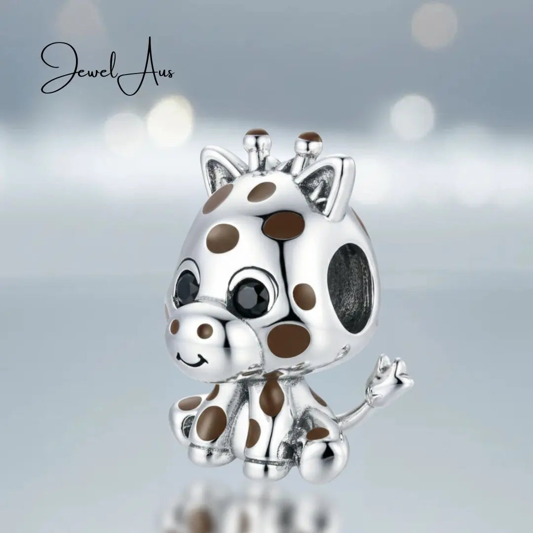 Giraffe charm jewelaus
