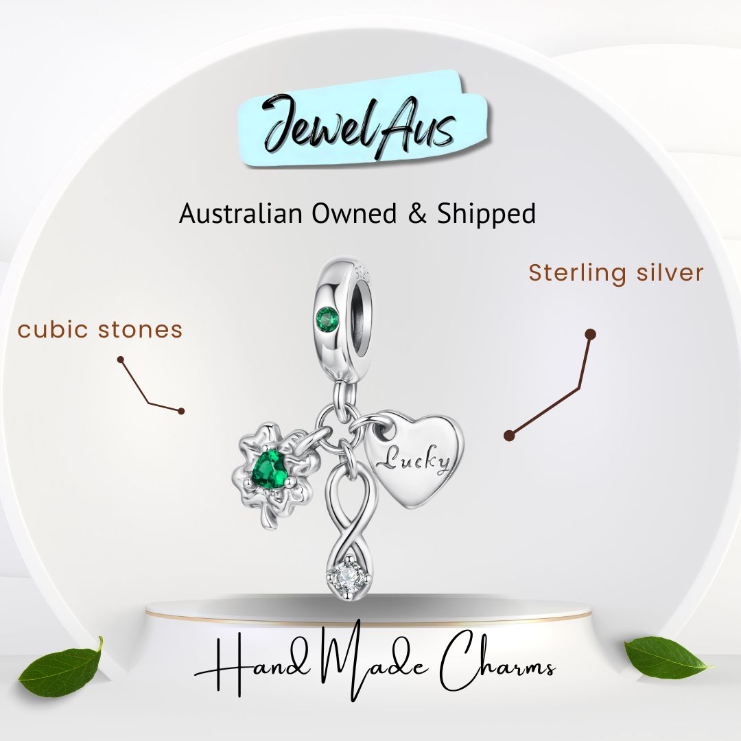 Four leaf clover charm