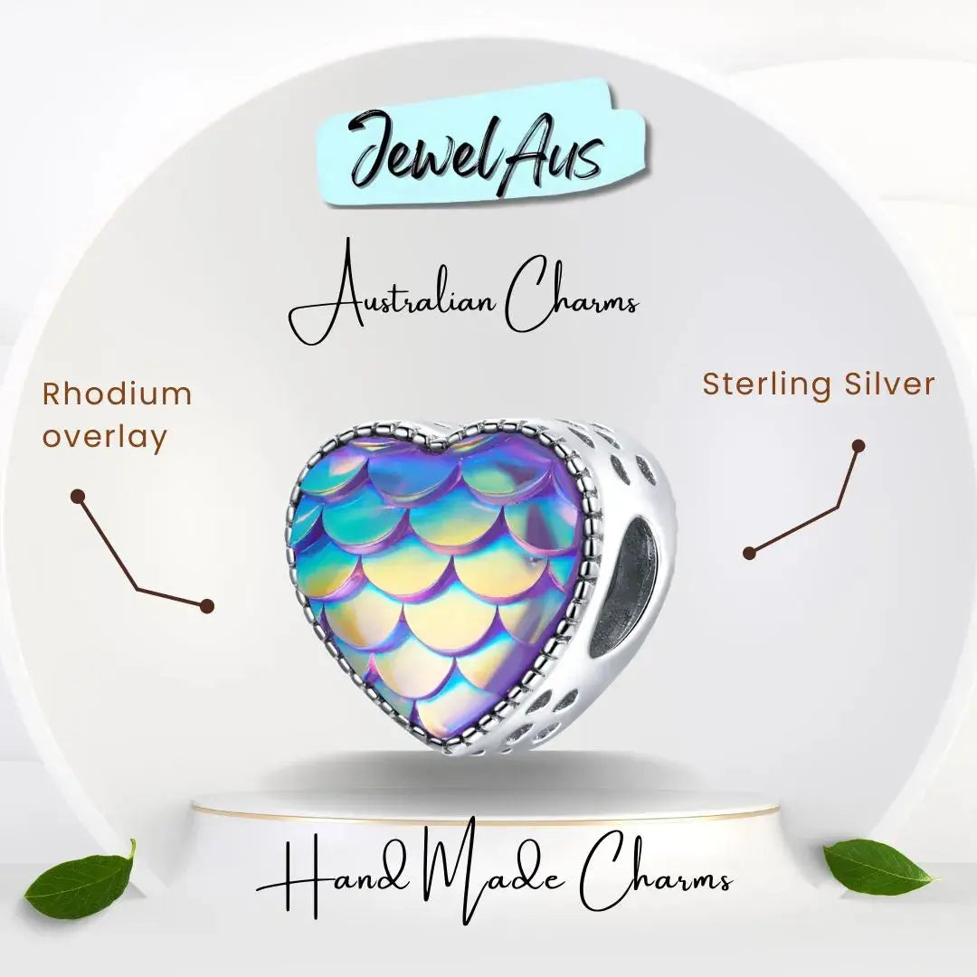 Heart shape scaly charm jewelaus