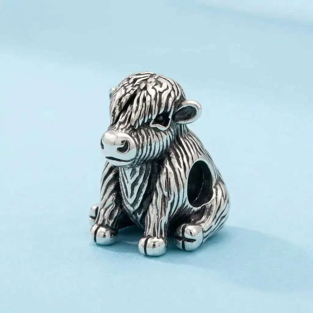 jewelaus CHARMS Highland Cow Charm