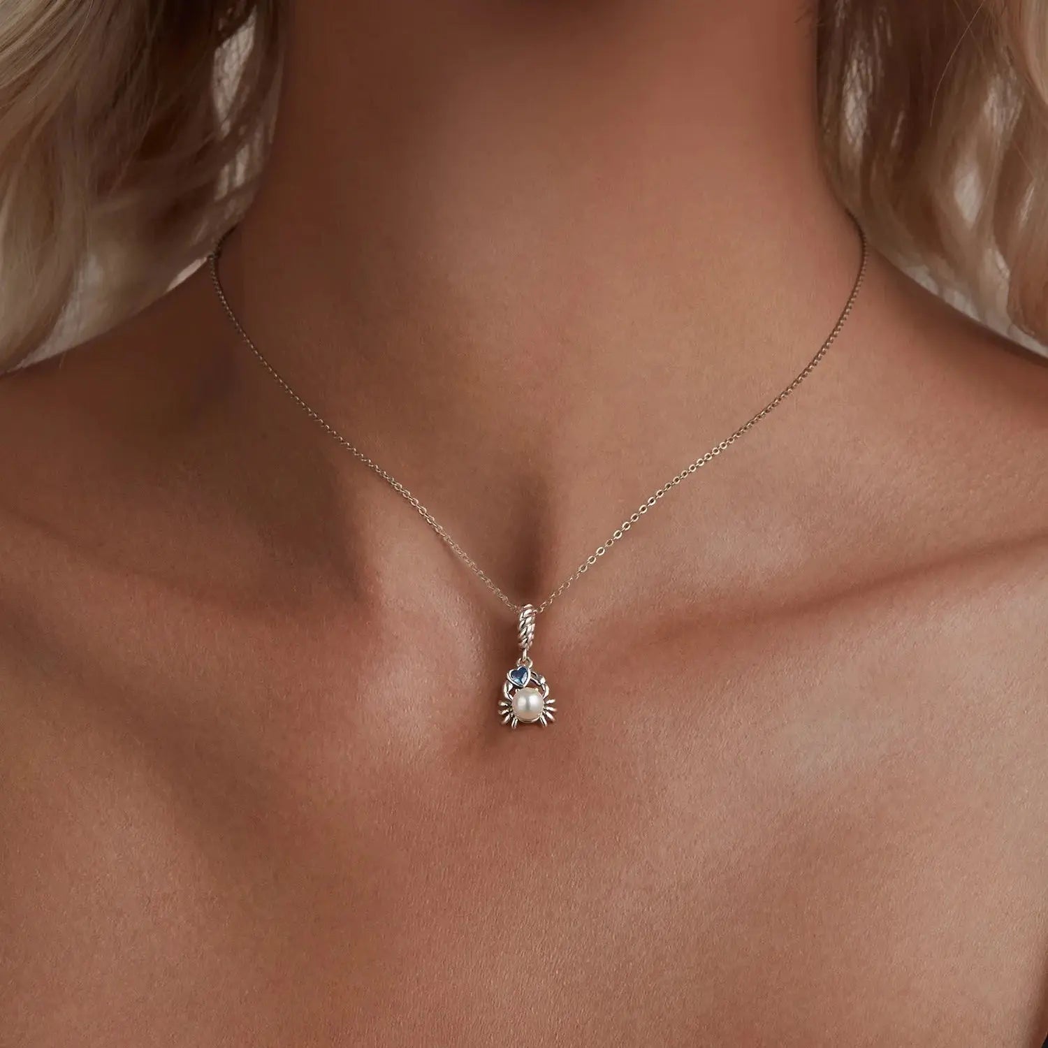 Little Crab Charm jewelaus