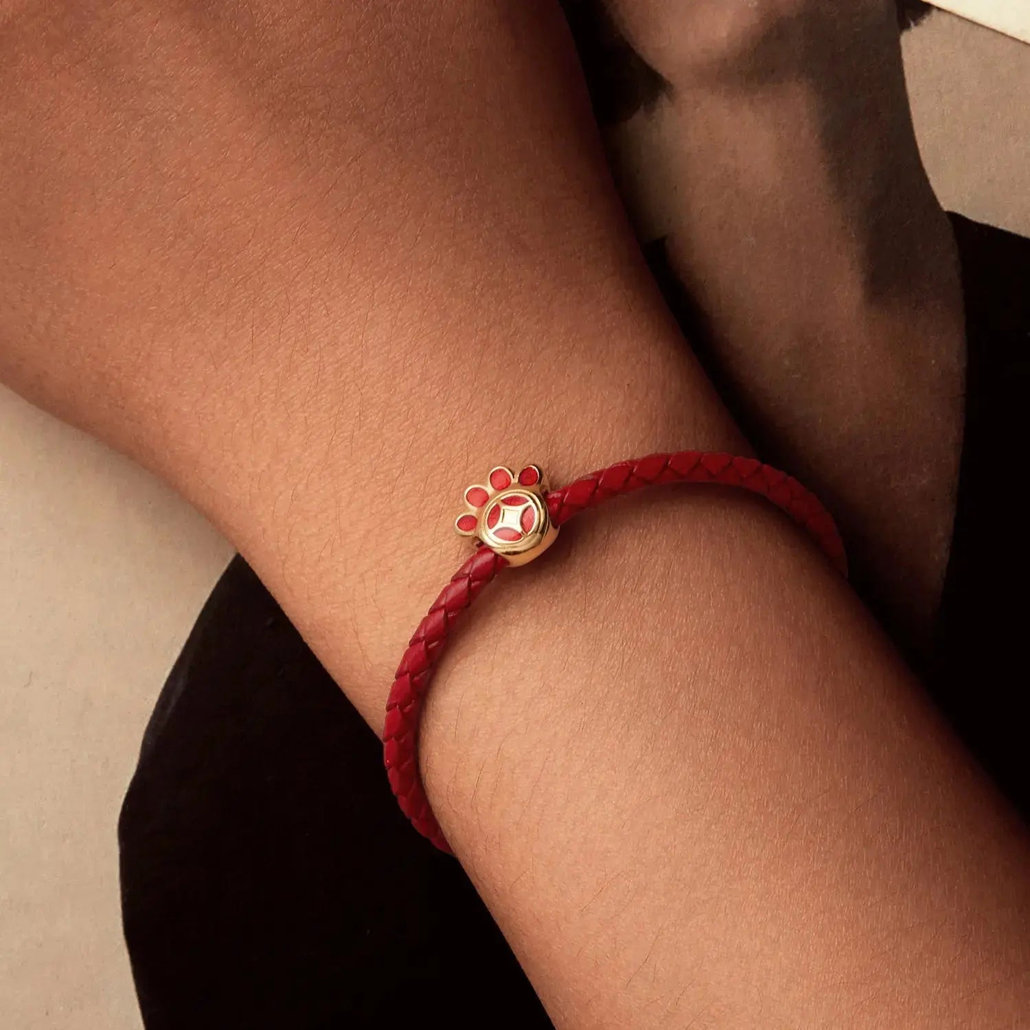 jewelaus CHARMS Lucky Paw Print Charm