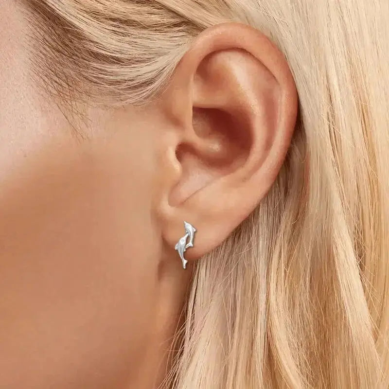 jewelaus Earrings Silver Dolphin Earrings