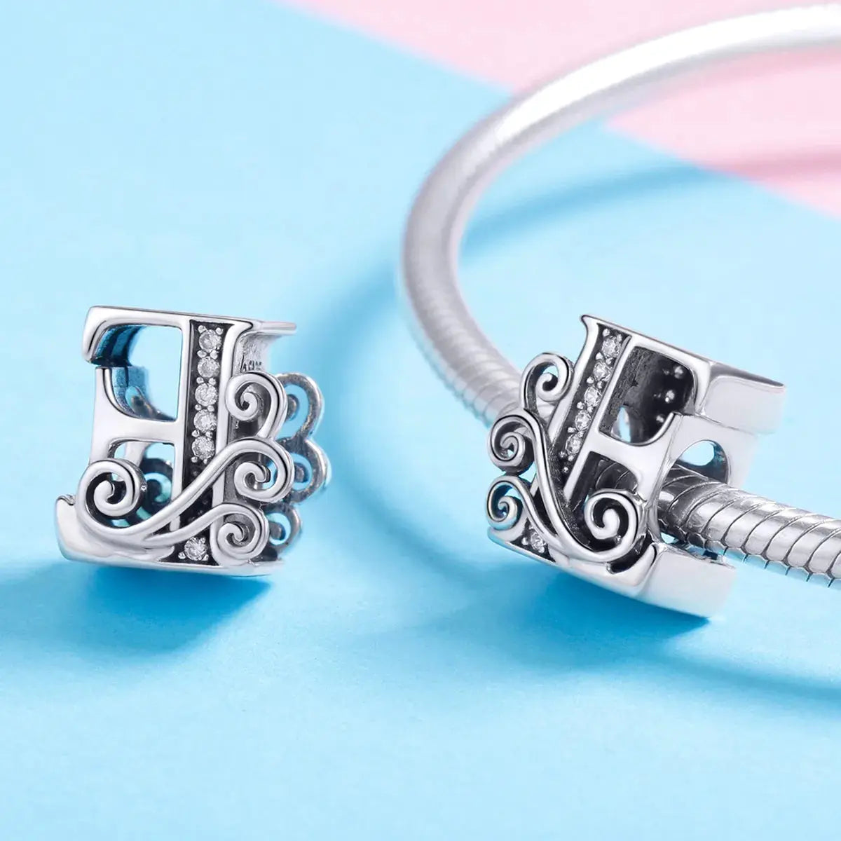 jewelaus CHARMS Silver Letter E Charm