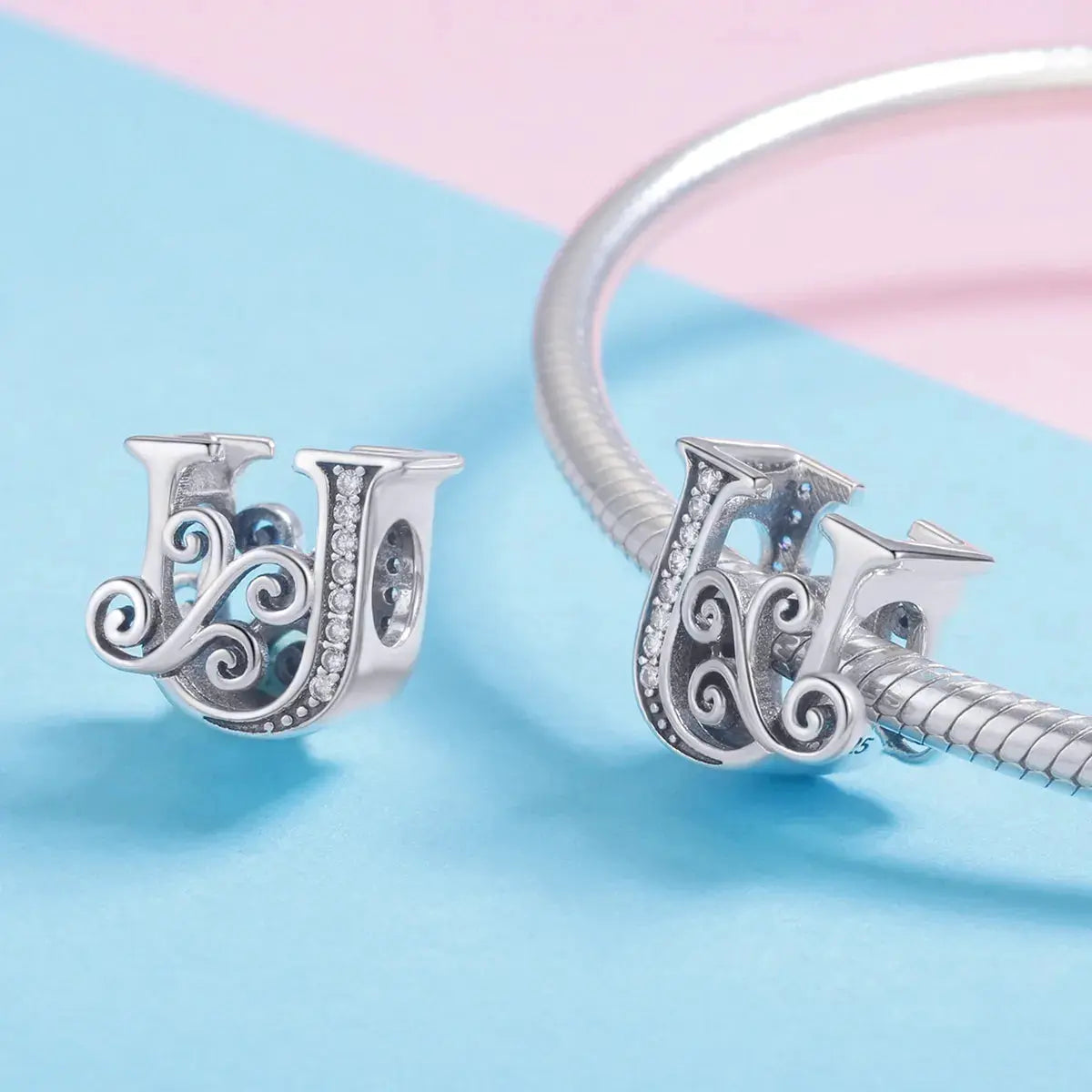 jewelaus CHARMS Silver Letter U Charm