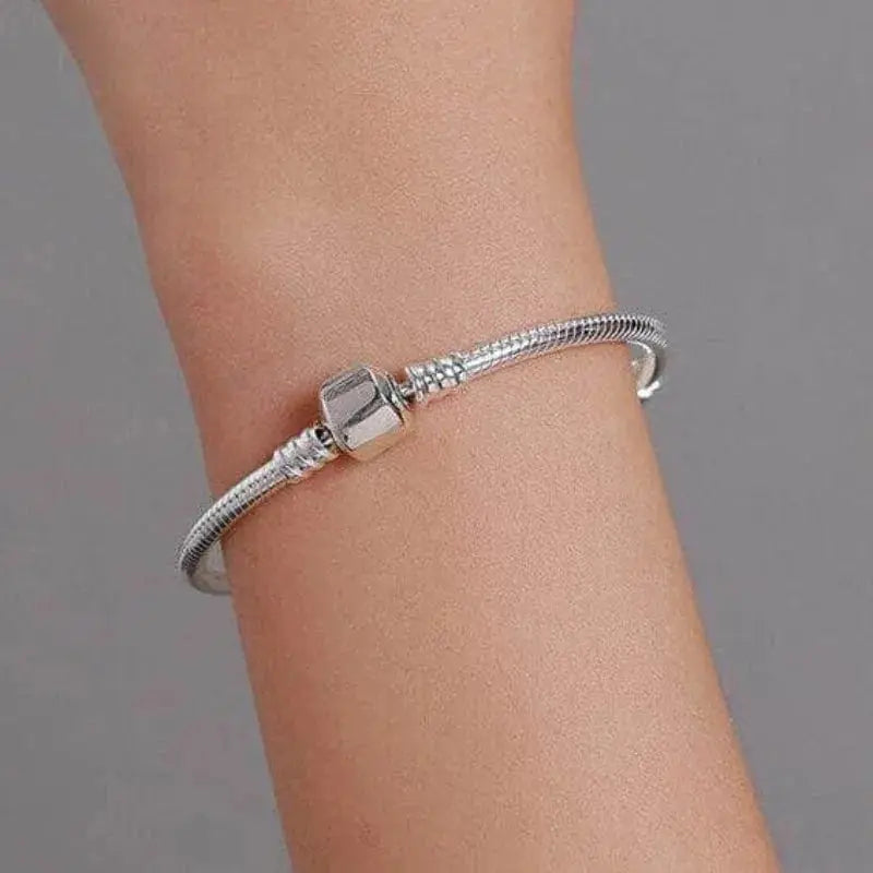 jewelaus CHARMS Sterling Silver Barrel Clasp charm Bracelet