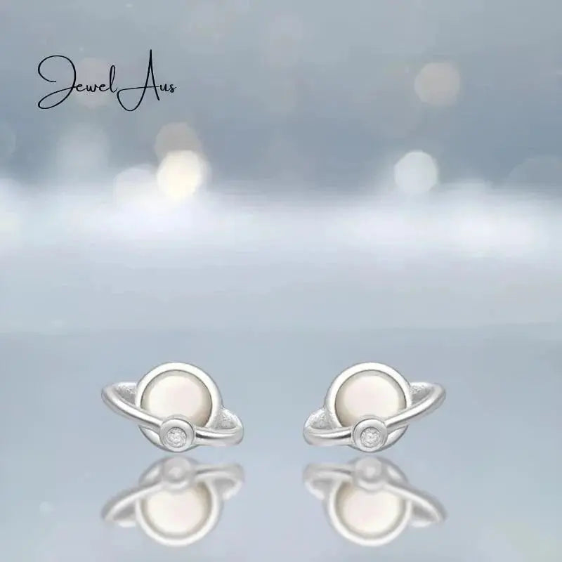 jewelaus Earrings Sterling Silver Shell Saturn Earrings