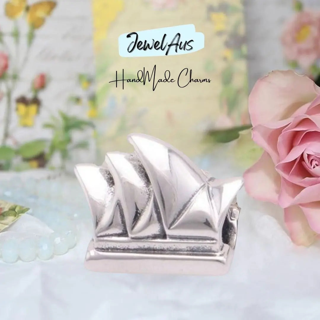 Sydney Opera House charm jewelaus