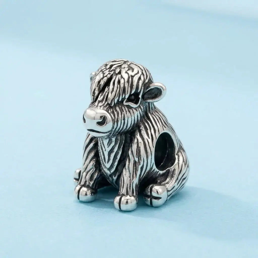 jewelaus CHARMS Highland Cow Charm