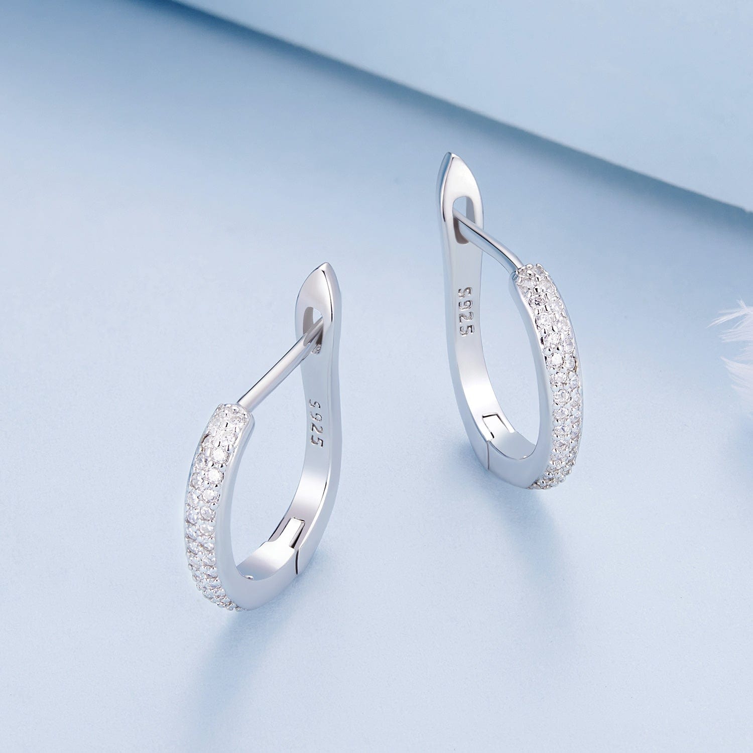 jewelaus Earrings Gemmed  Earrings