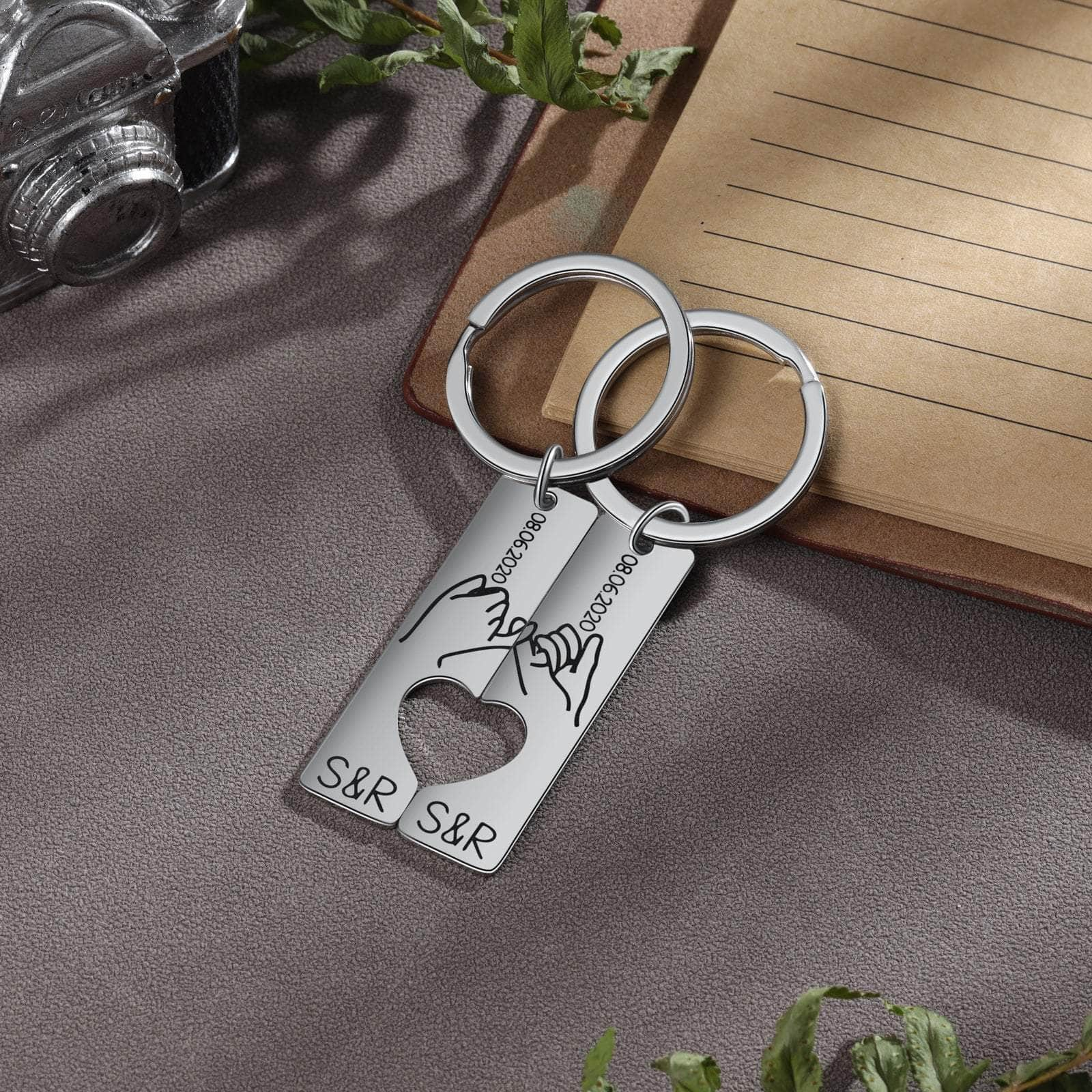 jewelaus Keychain Custom Couple Keychain