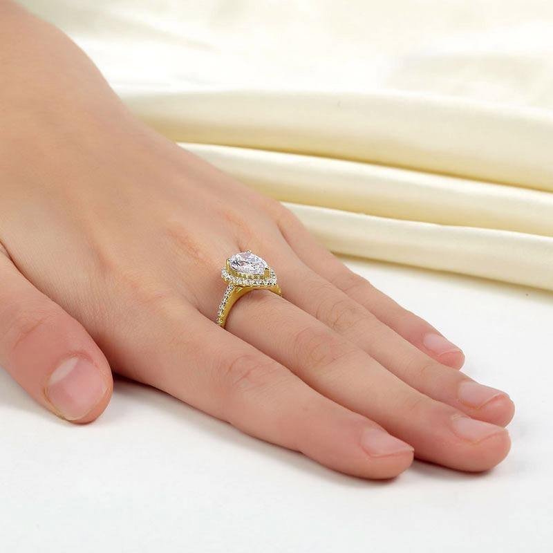 SHIPPED FROM PERTH Rings Yellow Gold 2 Ct Pear Cut Ring