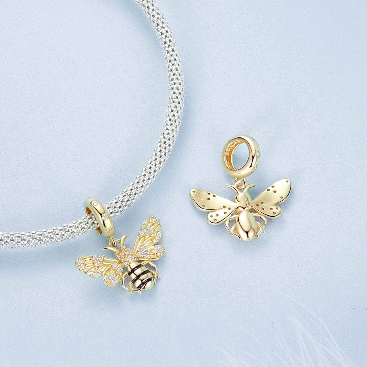 shipped in AUS CHARMS Golden Bee Charm