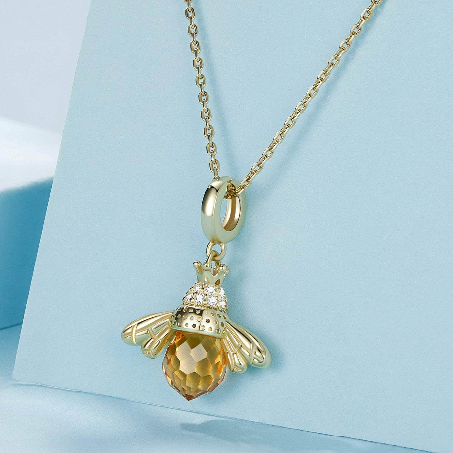 shipped in AUS CHARMS Golden Bee Charm