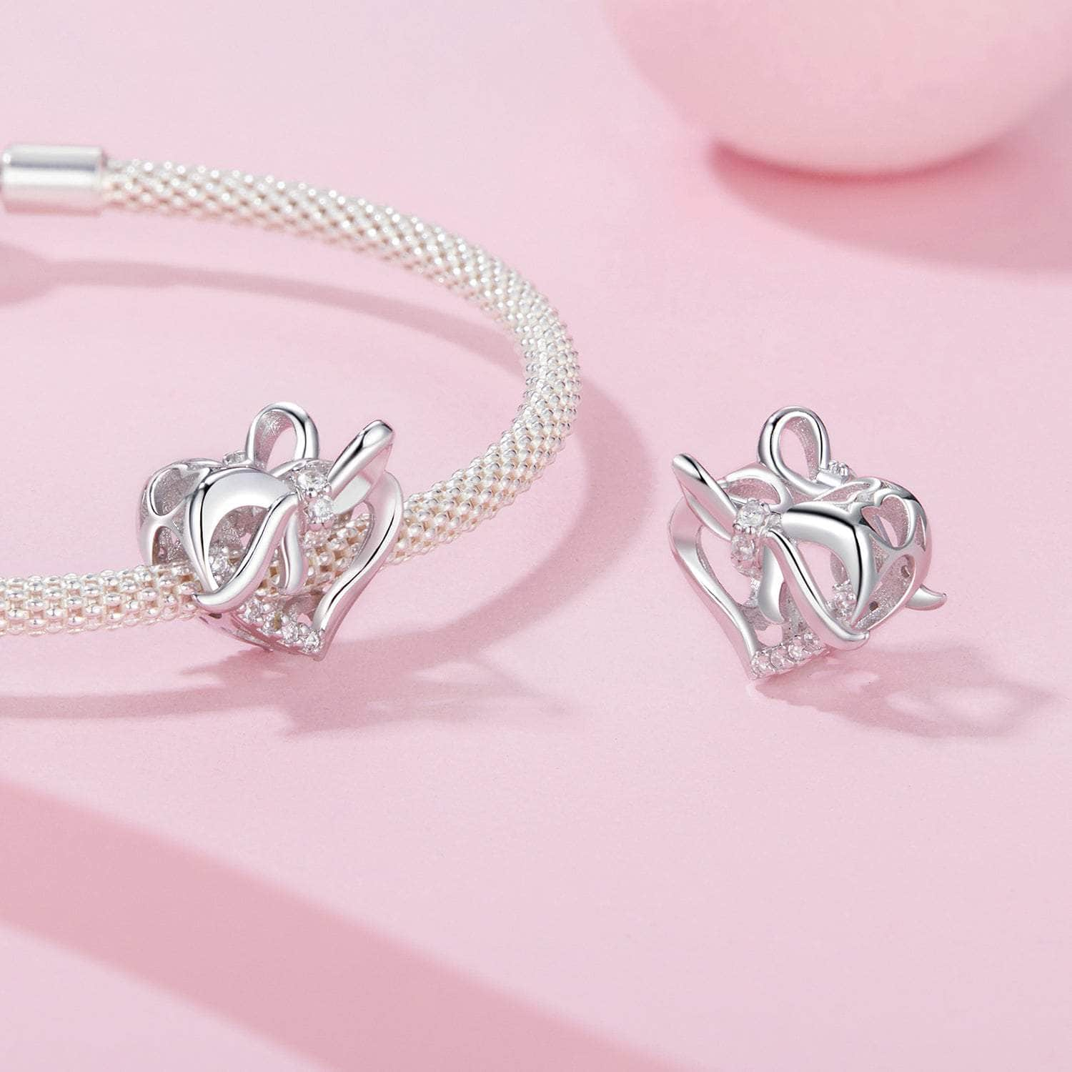 shipped in AUS CHARMS Hart And Bow Charm