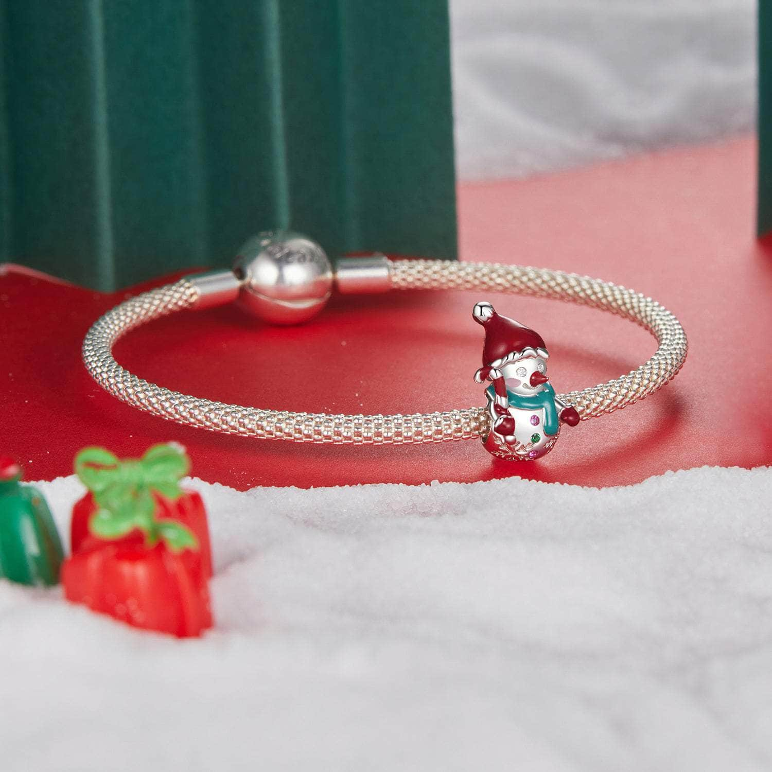 shipped in AUS CHARMS Winter Snowman Charm