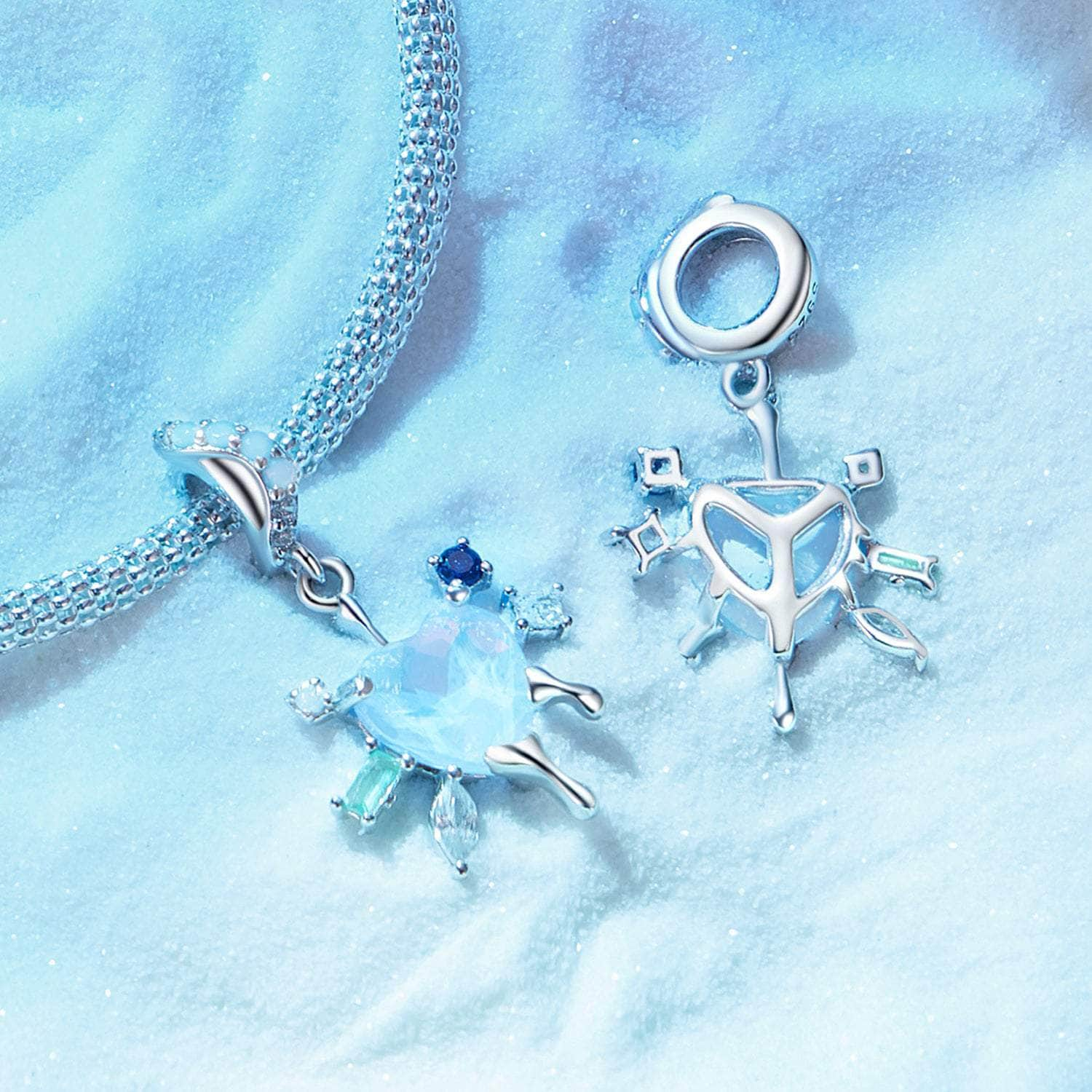 shipped in AUS CHARMS Winter Star Charm